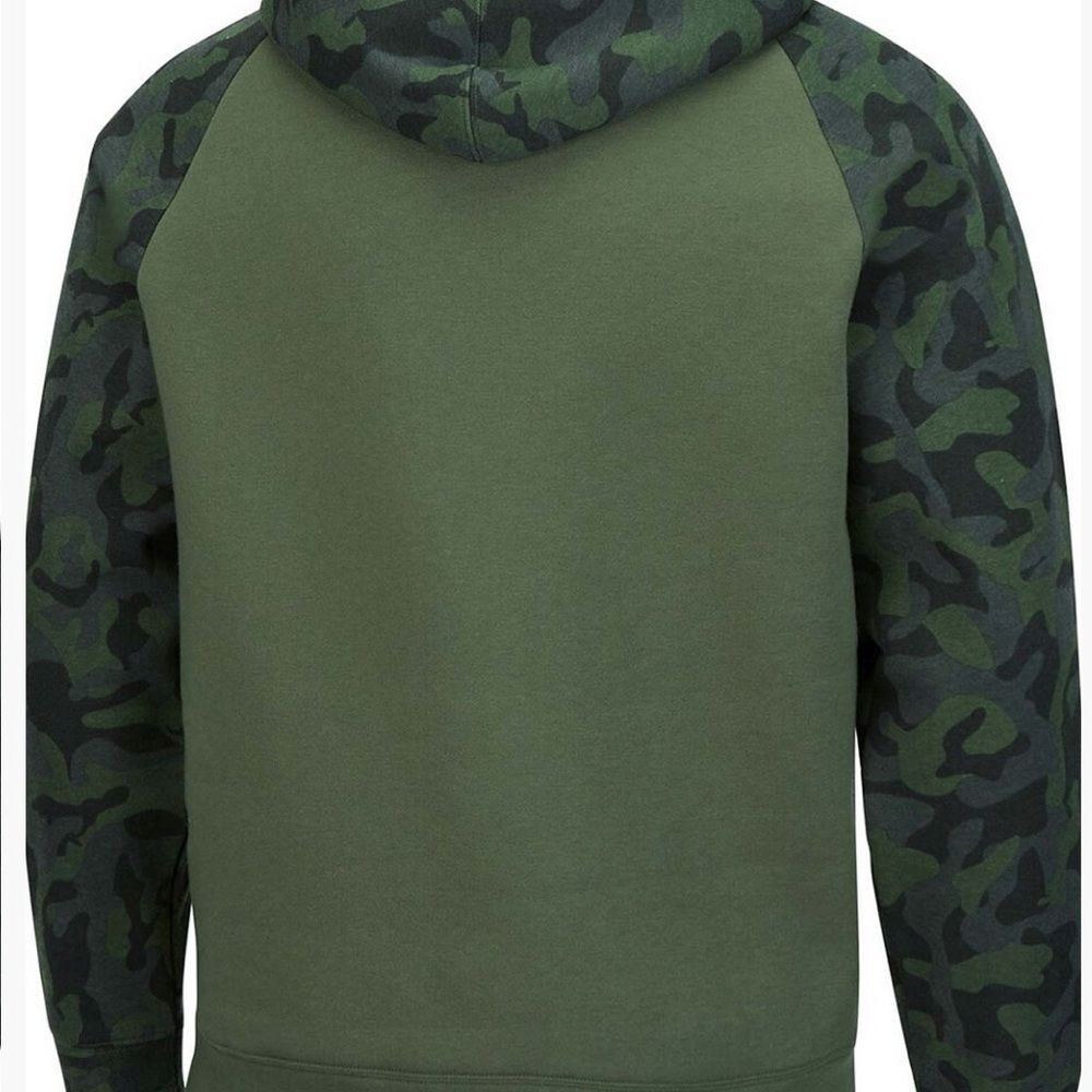 Men’s camo Texas A&M hoodie in EUC - Picture 4 of 8